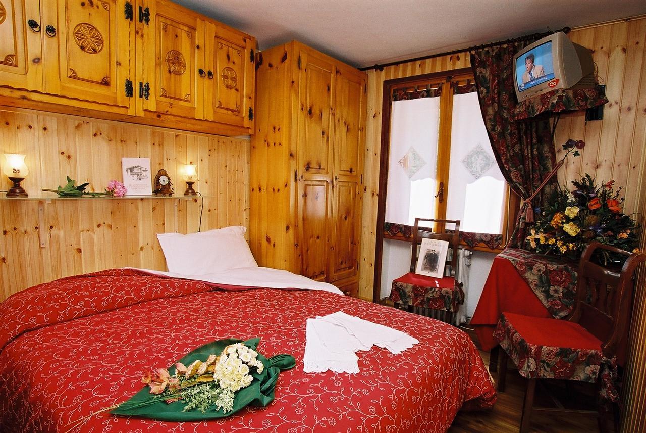 B&B Lepetitnid Valtournenche Extérieur photo